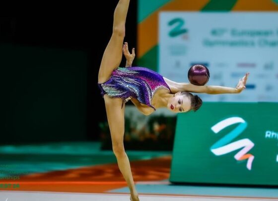 Juíza Evangelia Trikomiti é suspensa por manipulação de resultados